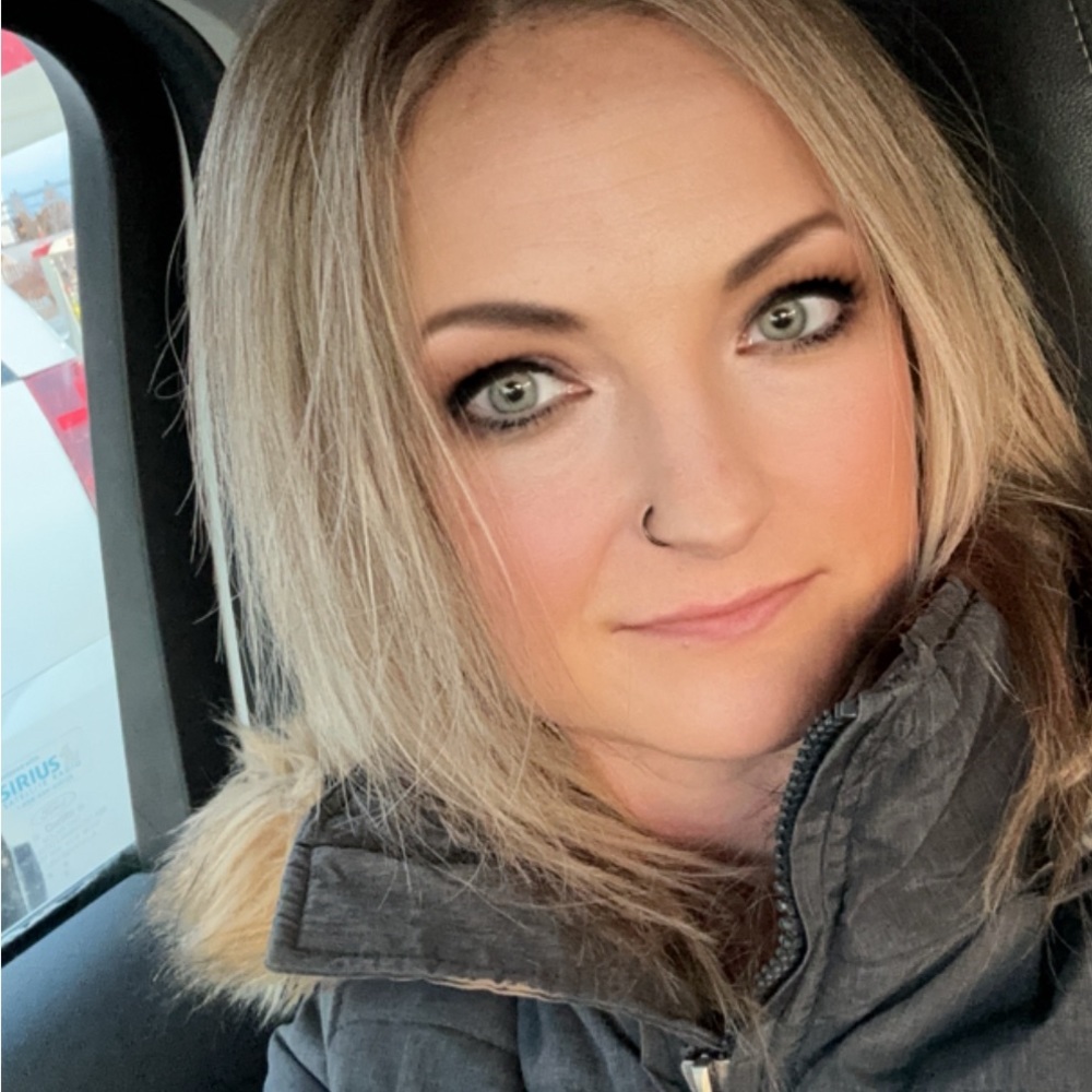 Meet your Posher, Jessica